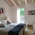 Le Mandragole לינה וארוחת בוקר
