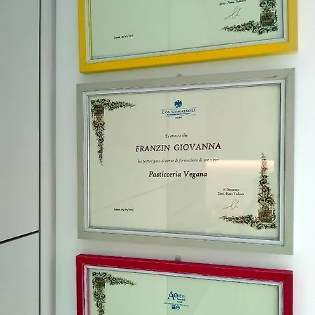 Le Mandragole Bed & Breakfast 3*