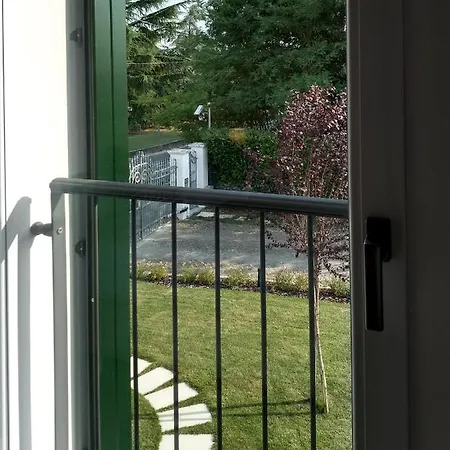 לינה וארוחת בוקר Le Mandragole 3*