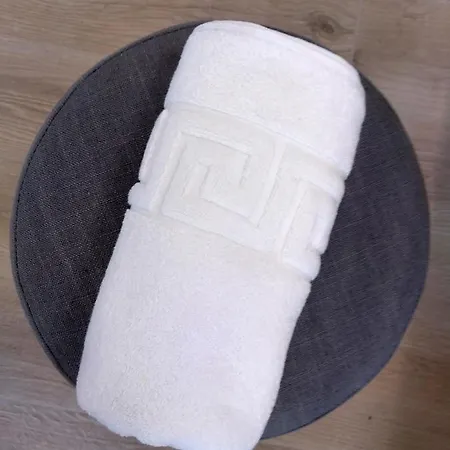 לינה וארוחת בוקר Le Mandragole רונקאדה