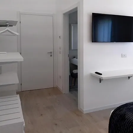 Le Mandragole לינה וארוחת בוקר 3*